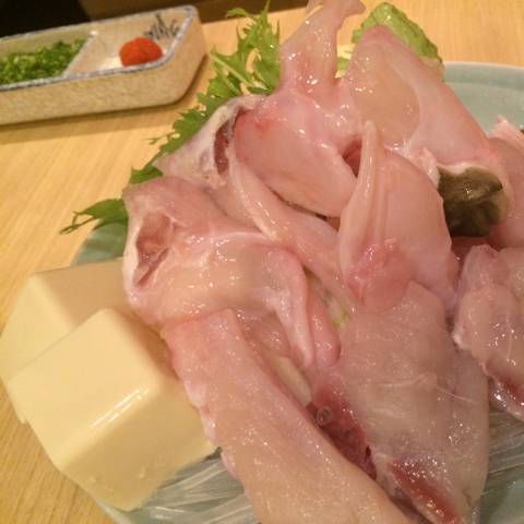 コース料理の鍋用ふぐ