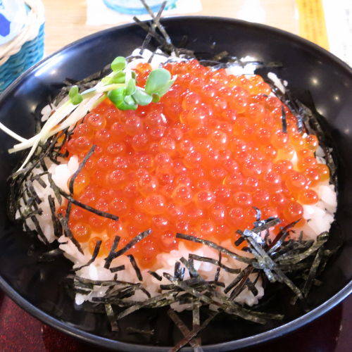 いくら丼