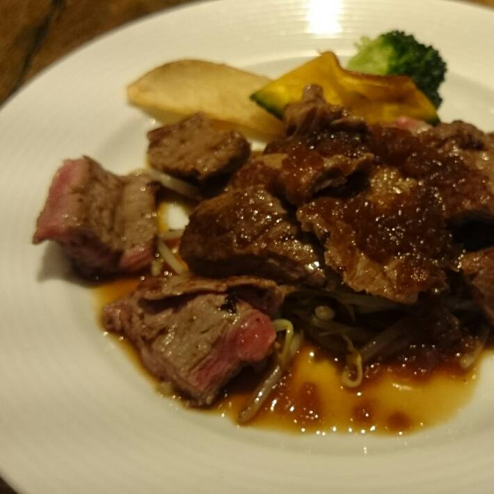 国産牛の鉄板焼きランチ