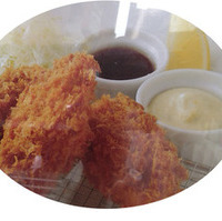 日替わりカキフライランチ