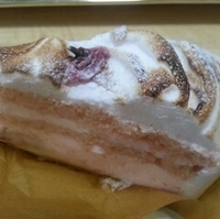 桜のショートケーキ