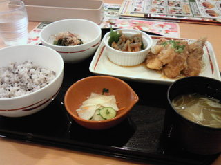 マグロの竜田揚げおろしポン酢和膳