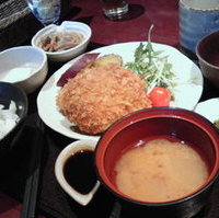 さくさくの野菜コロッケ御膳