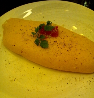 ゴルゴンゾーラチーズのオムレツ