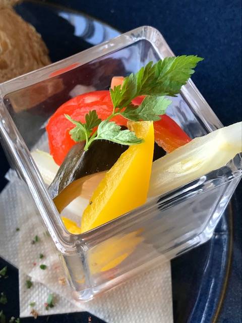 彩り野菜の自家製ピクルス