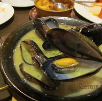 活ムール貝の白ワイン蒸し