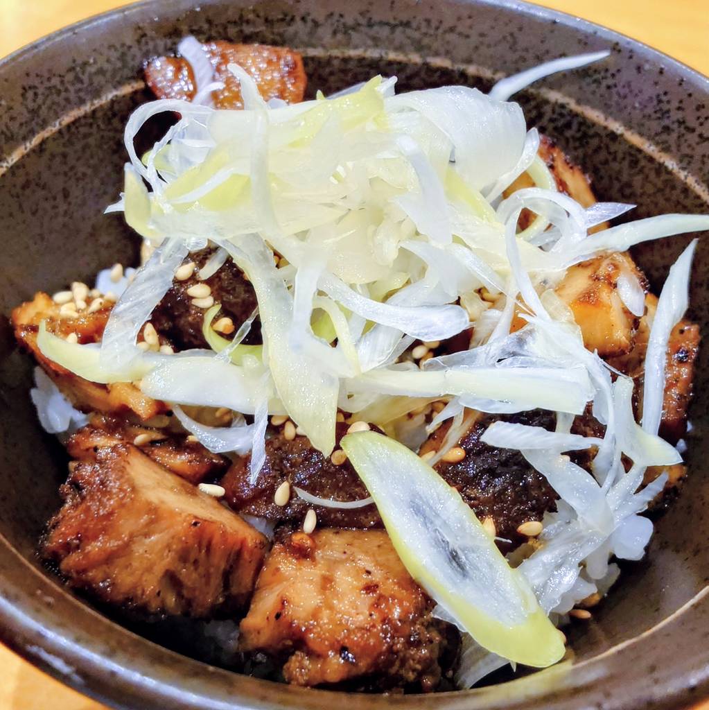 チャーシュー丼　小