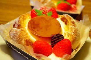 プリンアラモードケーキ