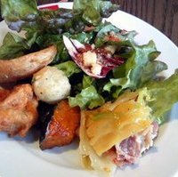 サラダブッフェ