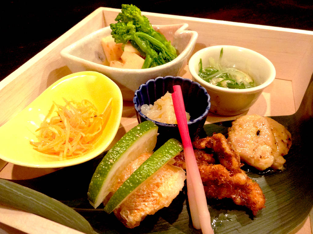 ＭＯＤＥＲＮ八寸盛合せ