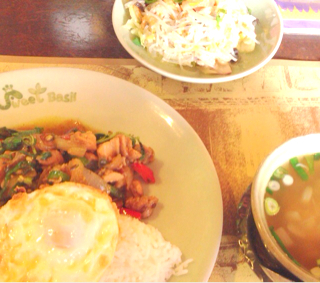 炒め物とライスセット