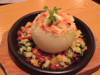 丸玉ねぎのバター焼き