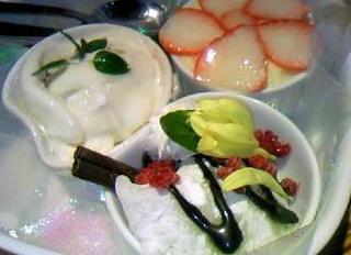 ウメ子の特製スイーツ