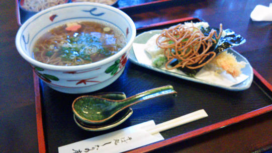 なごみそば 天ぷら付き