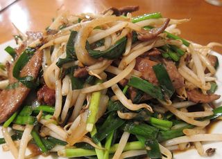 レバニラ炒め・餃子の定食