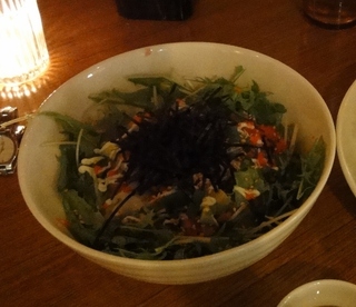 温泉卵とアボカドのネギトロ丼