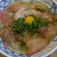 カンパチの漬け丼