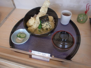 穴子一本揚げ天丼セット