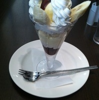 チョコバナナパフェ