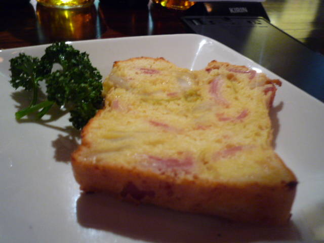 ケークサレ　ベーコンと玉ねぎ