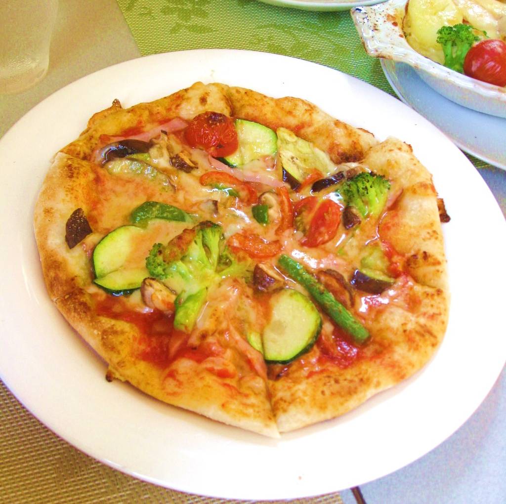 野菜ピザ
