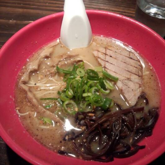 モッコスボンバー