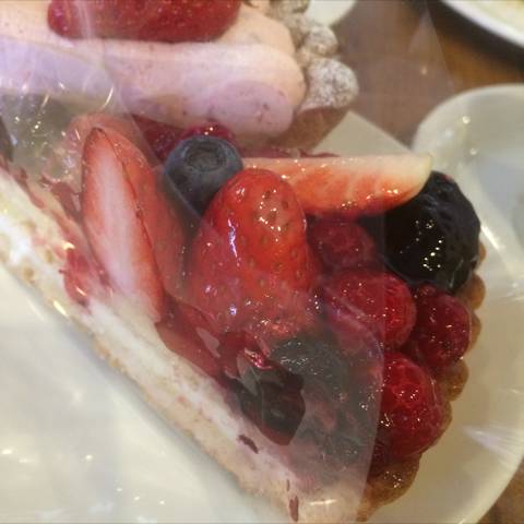 タルト当店一番人気は絵里香