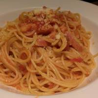 アマトリチャーナ　トマトソース