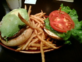 アボカドバーガー