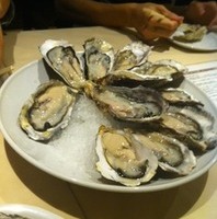 岩牡蠣スーパープラッター