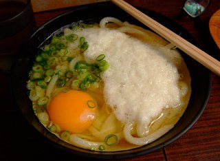 月見やまうどん