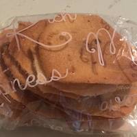 しょうゆ味ピラフとハンバーグのコンビ