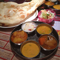 カレー食べ放題