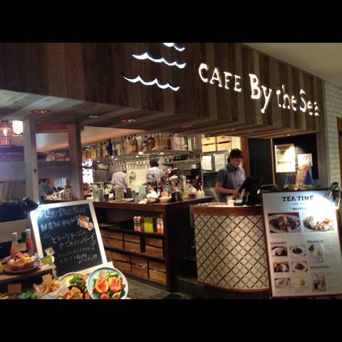 CAFE By the Sea ルミネ新宿店