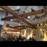 CAFE By the Sea ルミネ新宿店