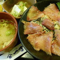 本日の日替わり丼