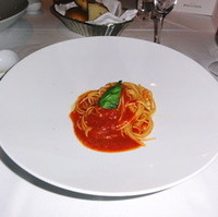 フレッシュトマトのスパゲッティーニ