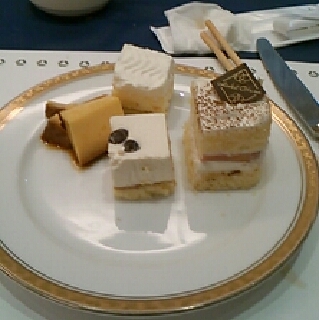 ランチバイキング