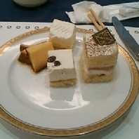 ランチバイキング