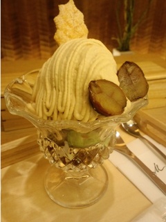 モンブランパフェ