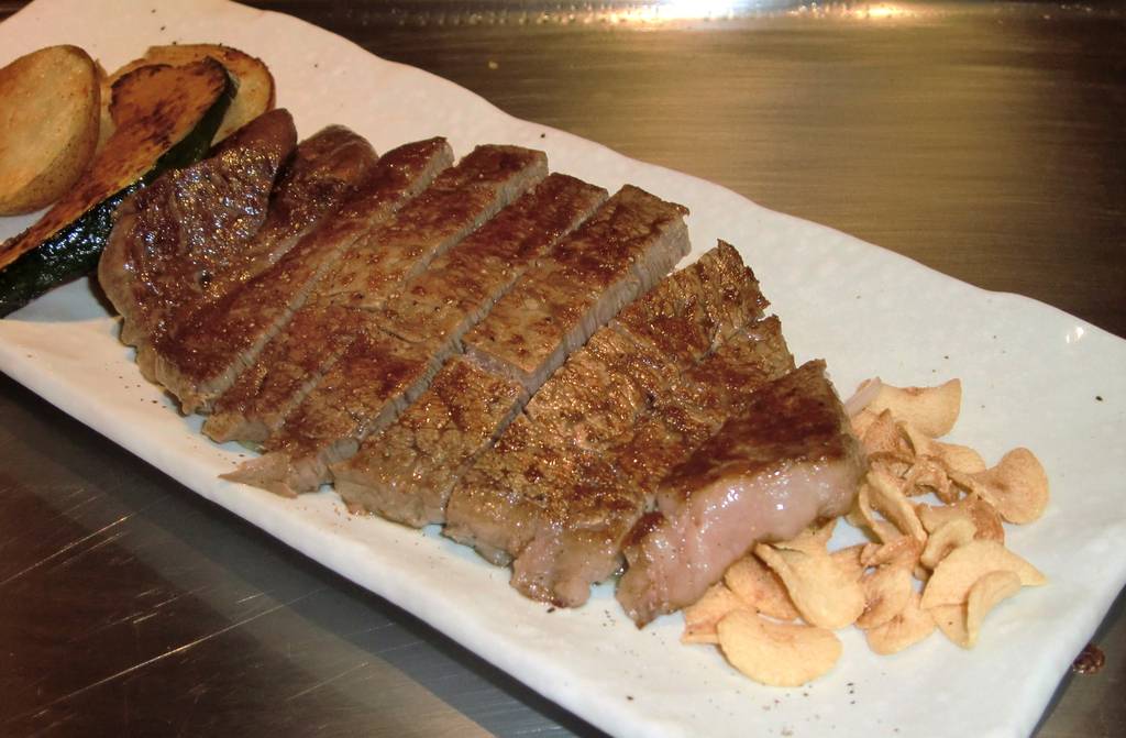 ビーフステーキ