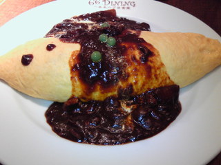 名物　ハヤシソースのオムライス