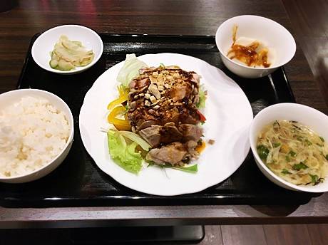 四川名物　よだれ鶏定食