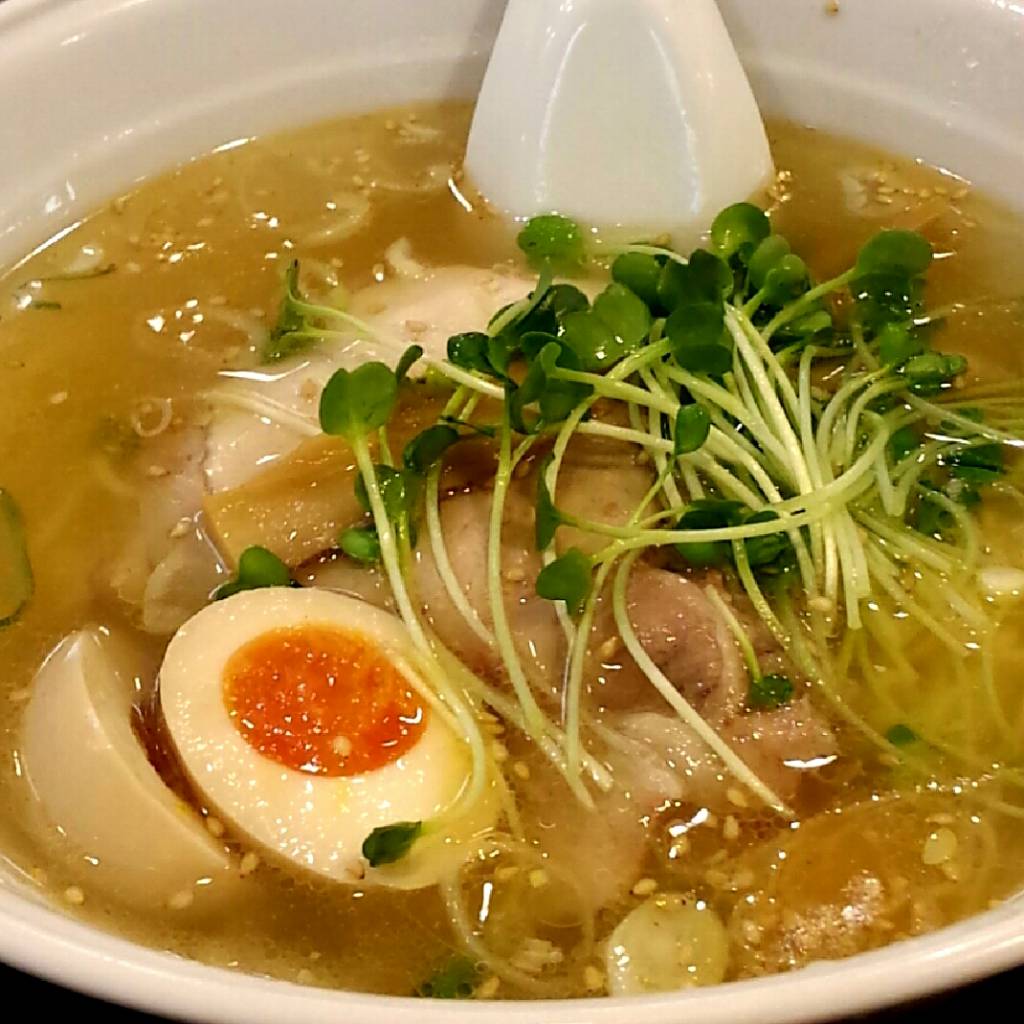 味玉塩ラーメン