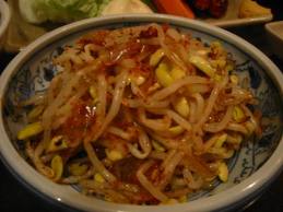 Ｐｅｃｏｒｉのピリ辛もやし