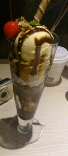 チョコレートパフェ