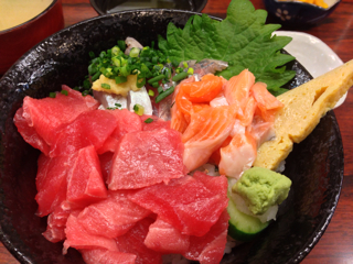 切り落とし三種丼