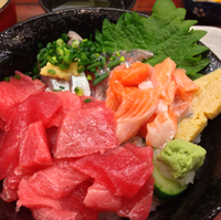 切り落とし三種丼