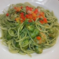 海老とアボカドのジェノベーゼ