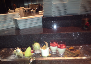 デザートの盛り合わせ